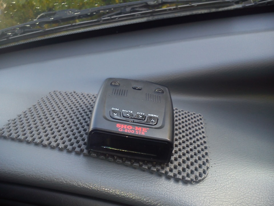 Радар детектор не занимает много места в автомобиле