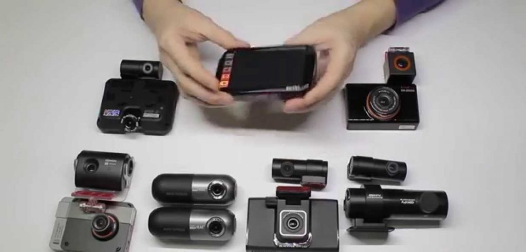 Видеорегистраторы с двумя камерами которые записывают одновременно